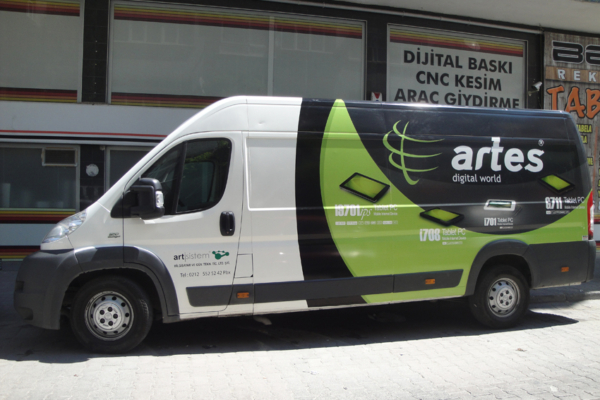 artes arac giydirme panelvan ticari araç giydirme ve araç reklam kaplama uygulaması