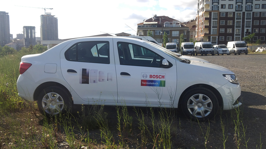 Bosch binek araç giydirme reklam kaplama
