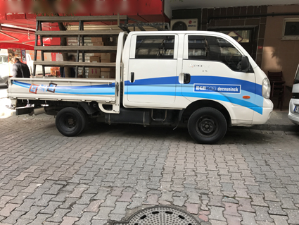 Yan panel araç reklam kaplama ve kamyonet giydirme teknikleri.