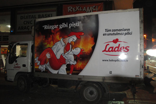 lades arac giydirme